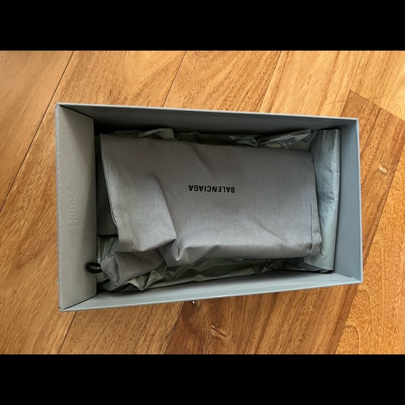 Balenciaga logo fringe knife toe pump - Picture 9 of 12